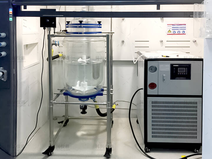 上?？婆d儀器與某公司合作